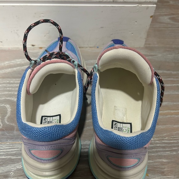 Gucci Run Sneakers size 36 - Picture 8 of 10